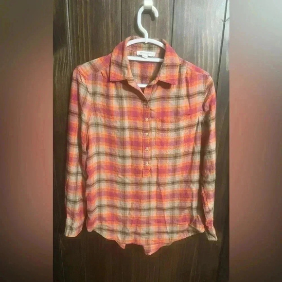 beachlunchlounge Plaid Flannel Button Down Shirt - Picture 5 of 10